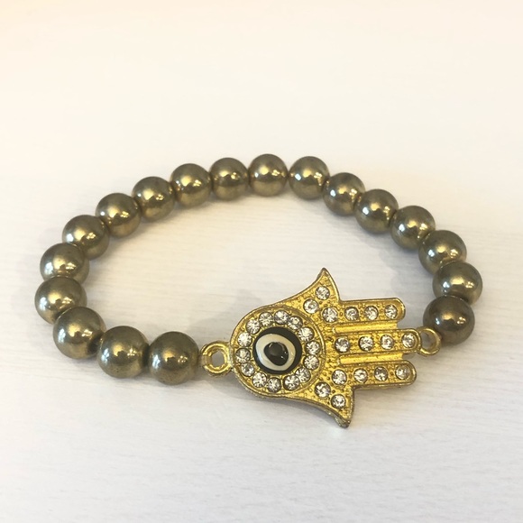 3/$12 Gold Hamsa Beaded Stretch Bracelet - Picture 1 of 2